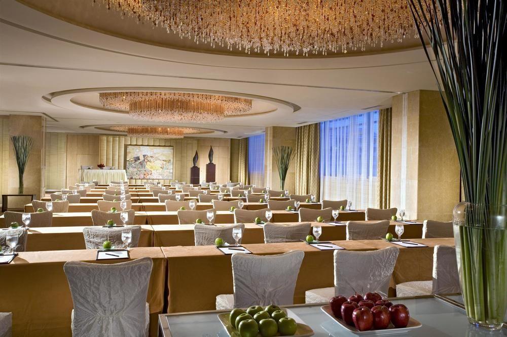 Sheraton Grand Pudong & Residences Hotel